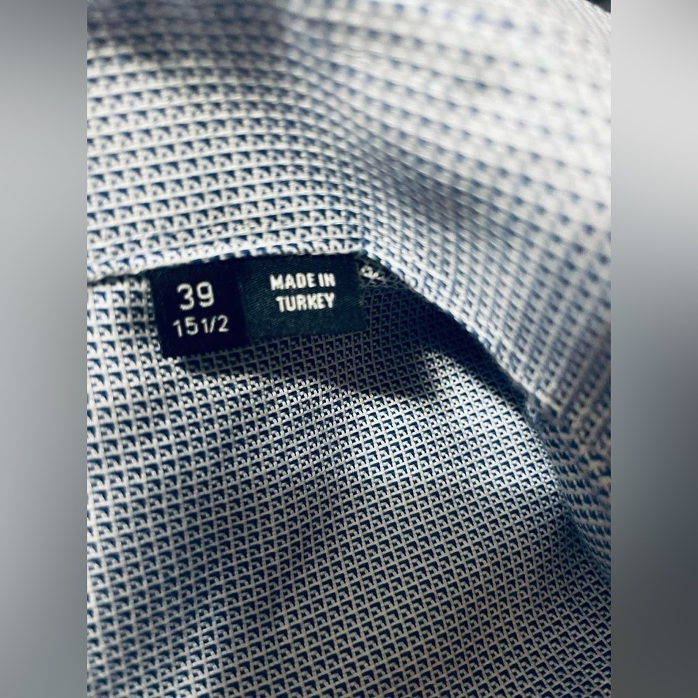 Hugo Boss Shirt - Picture 4 of 6